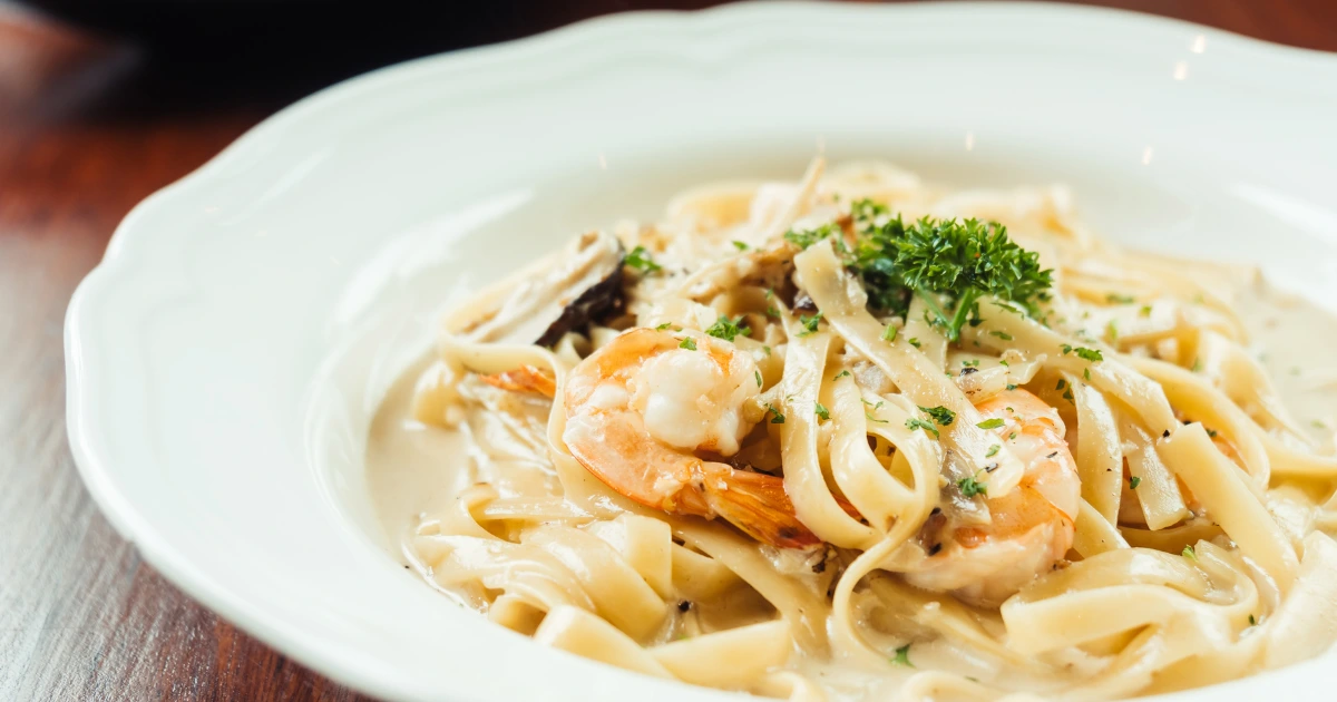 Chicken and Shrimp Alfredo